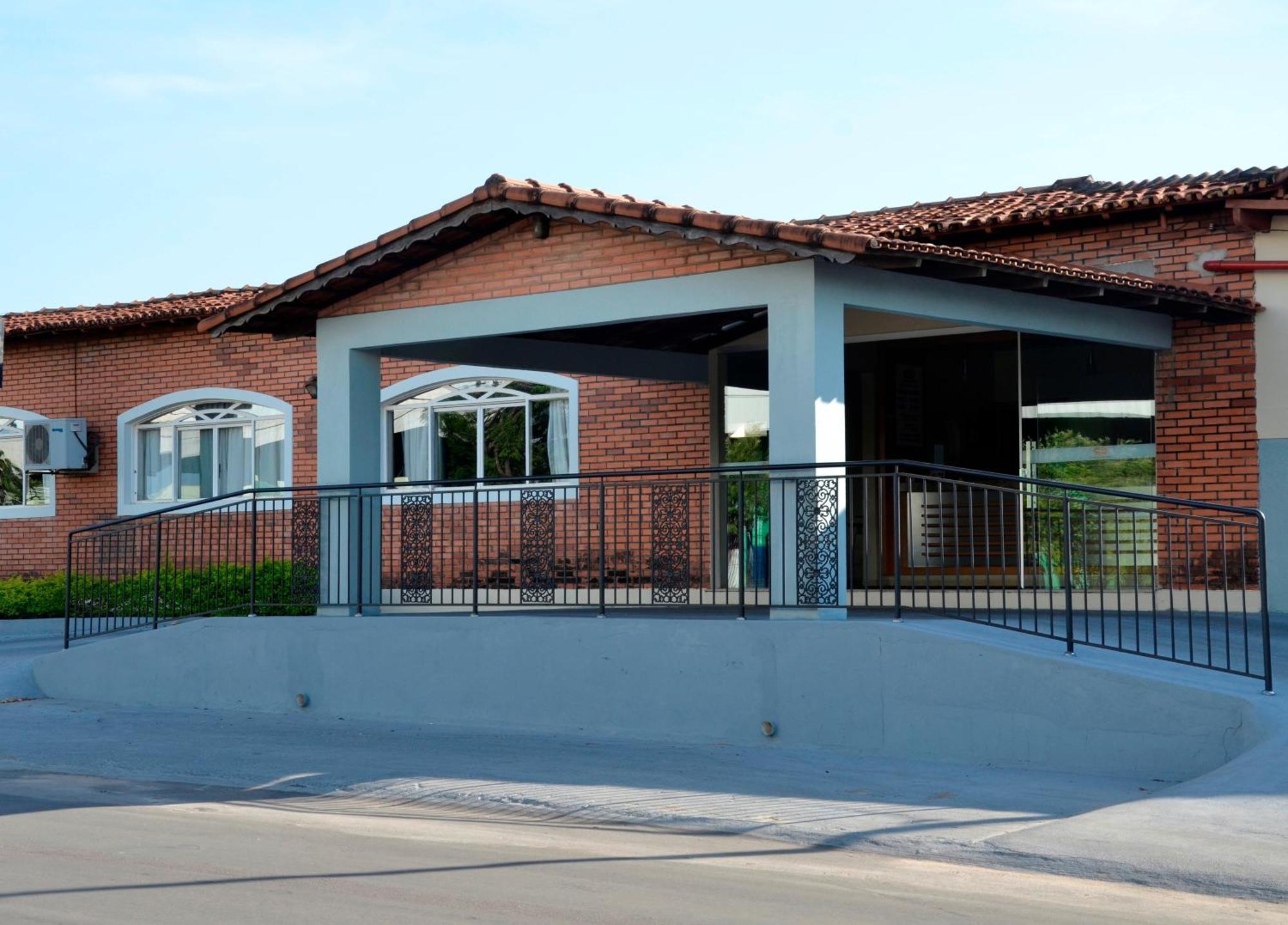 Palace Gurupi Hotel Екстериор снимка